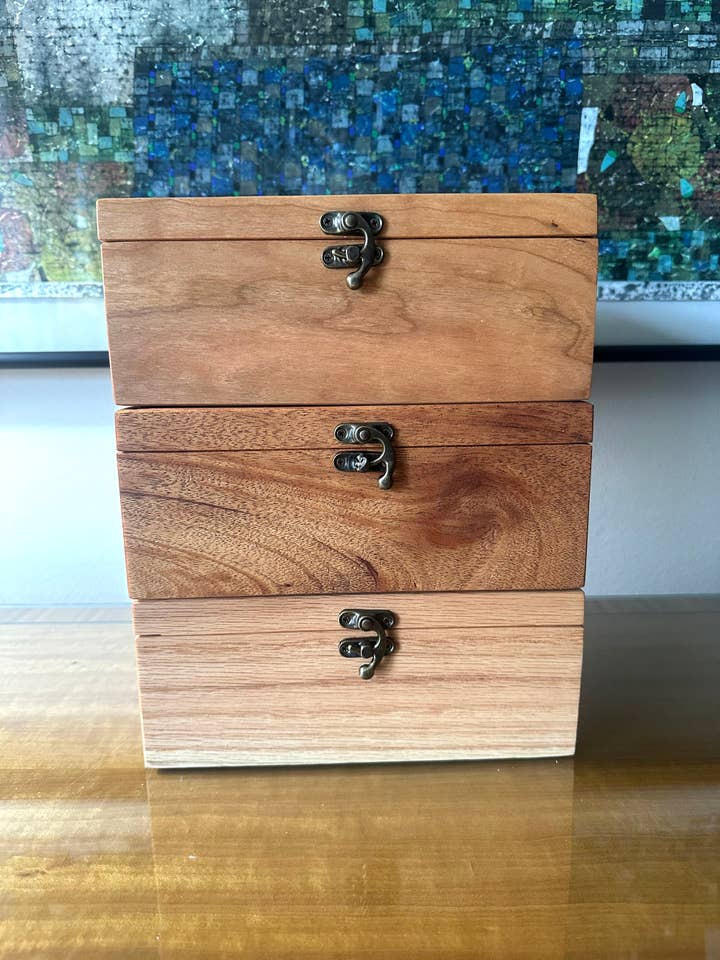 Large Studio Box for wholesale by The Scissorists