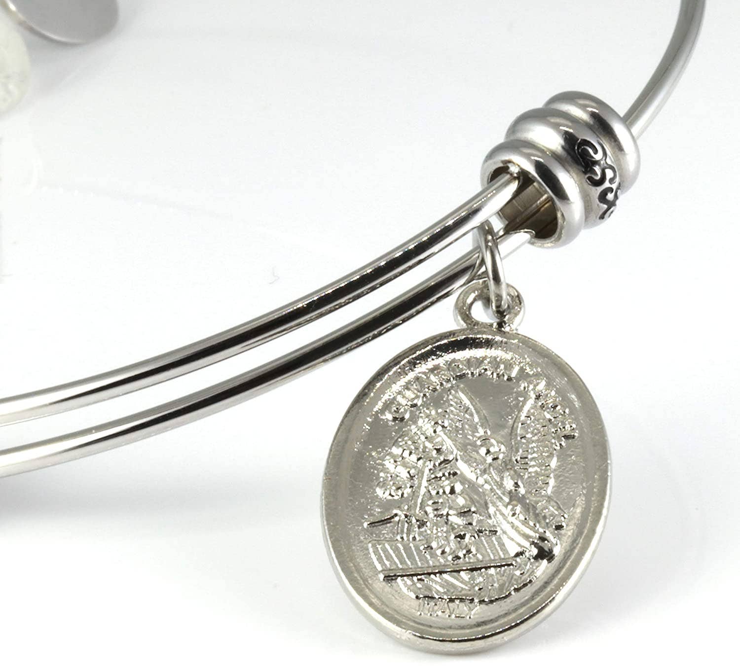 Dave The Bunny – Großhandel Armband mit Charms/Anhängern – Erzengel Michael | Schutzarmbänder für Frauen Edelstahl St. Michael Armreif mit religiösem Schmuck für Frauen von St. Michael oder San Miguel Arcangel Schutzarmband für Männer und Frauen7