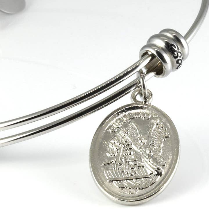 Dave The Bunny – Großhandel Armband mit Charms/Anhängern – Erzengel Michael | Schutzarmbänder für Frauen Edelstahl St. Michael Armreif mit religiösem Schmuck für Frauen von St. Michael oder San Miguel Arcangel Schutzarmband für Männer und Frauen7