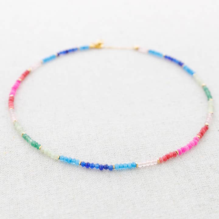 Färgat fasetterat stenstål halsband för wholesale av Sonata