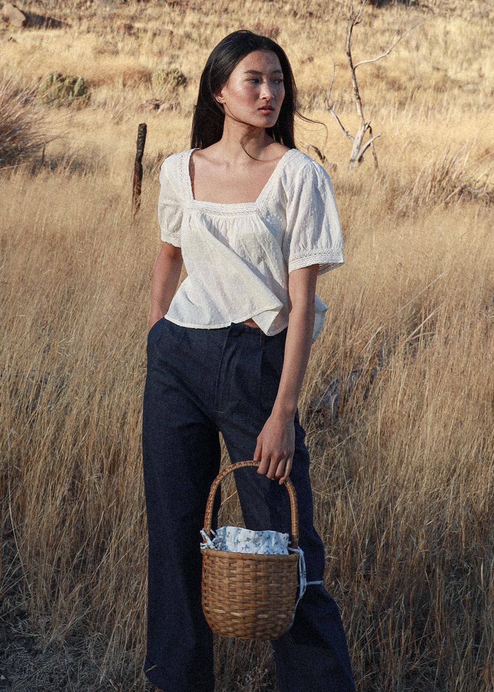 Atèlette - Wholesale Blouse - Women's - Cream Cotton Lace Puff Sleeve Top - Bea Top1