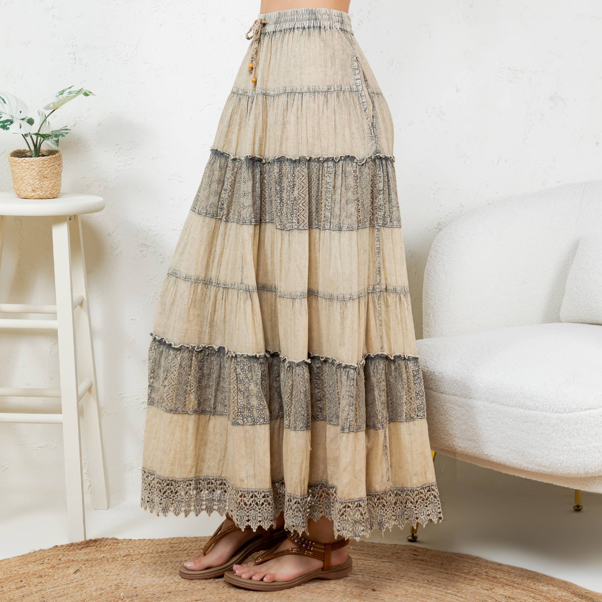 Young Threads - Wholesale Skirt - Women's - 7 Tiered Crinkle Lace Patchwork Skirt with Pocket14