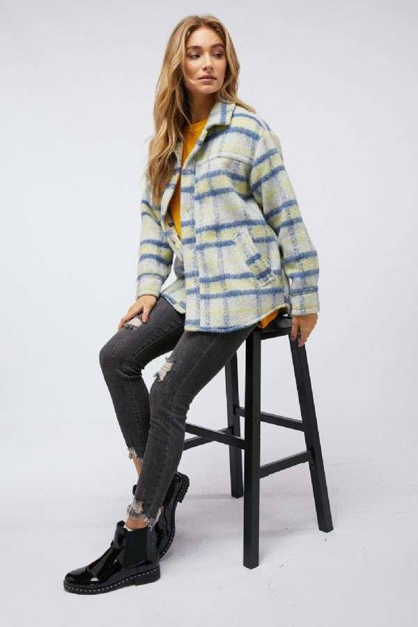 Davi & Dani - Wholesale Jacket - Women's - PLUS PLAID BUTTON DOWN JACKET4