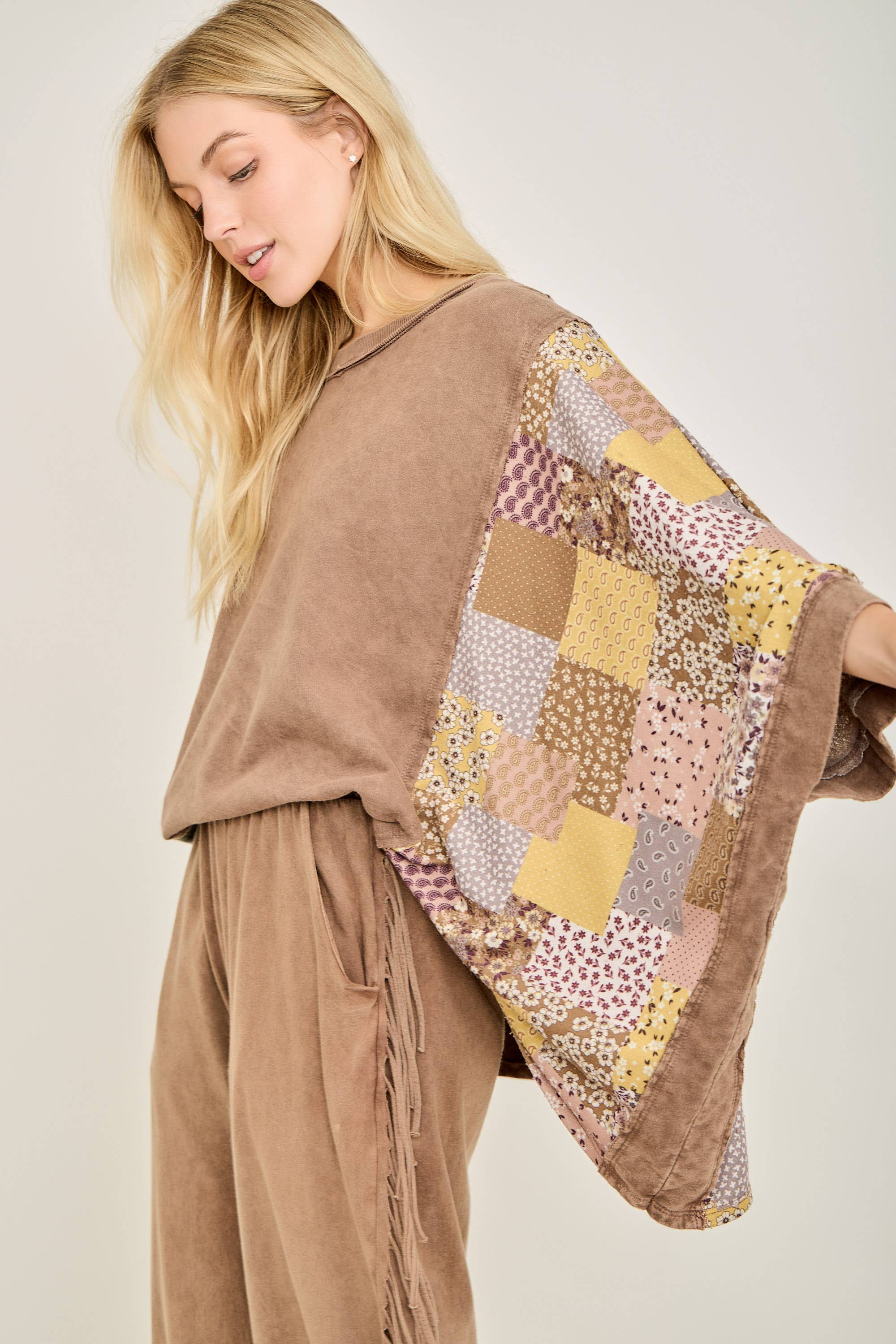 J.Her - Wholesale Poncho - Women's - Mineral Washed Boho Patch Poncho top HT6651 4