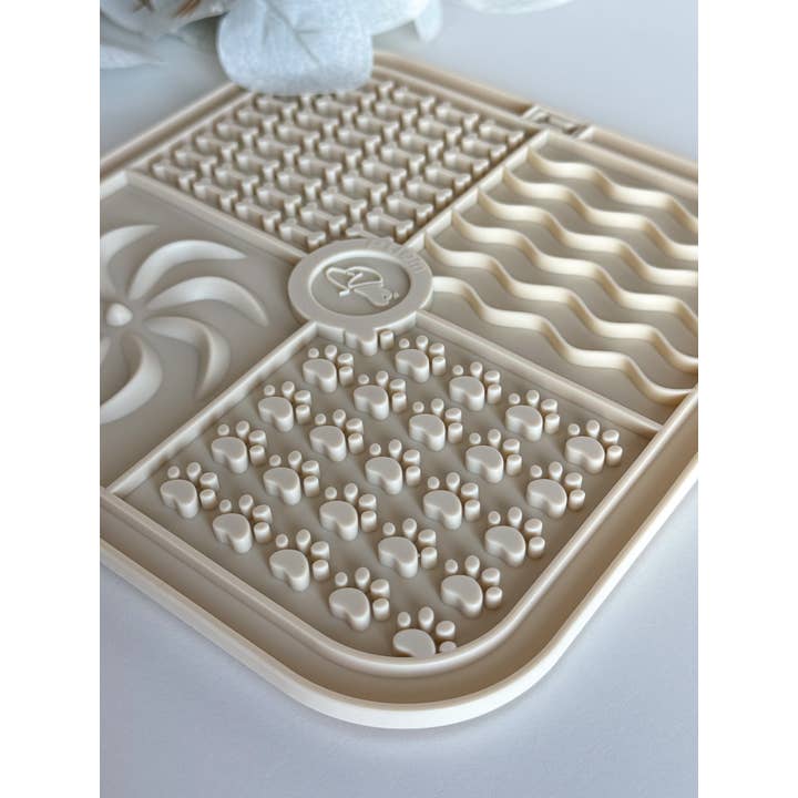 Doggotique - Venta al por mayor Esterilla para comedero de mascotas - Perros - Alfombra de Lamer Beige, Alfombra de Lamer para Perros, Alfombra de Comida