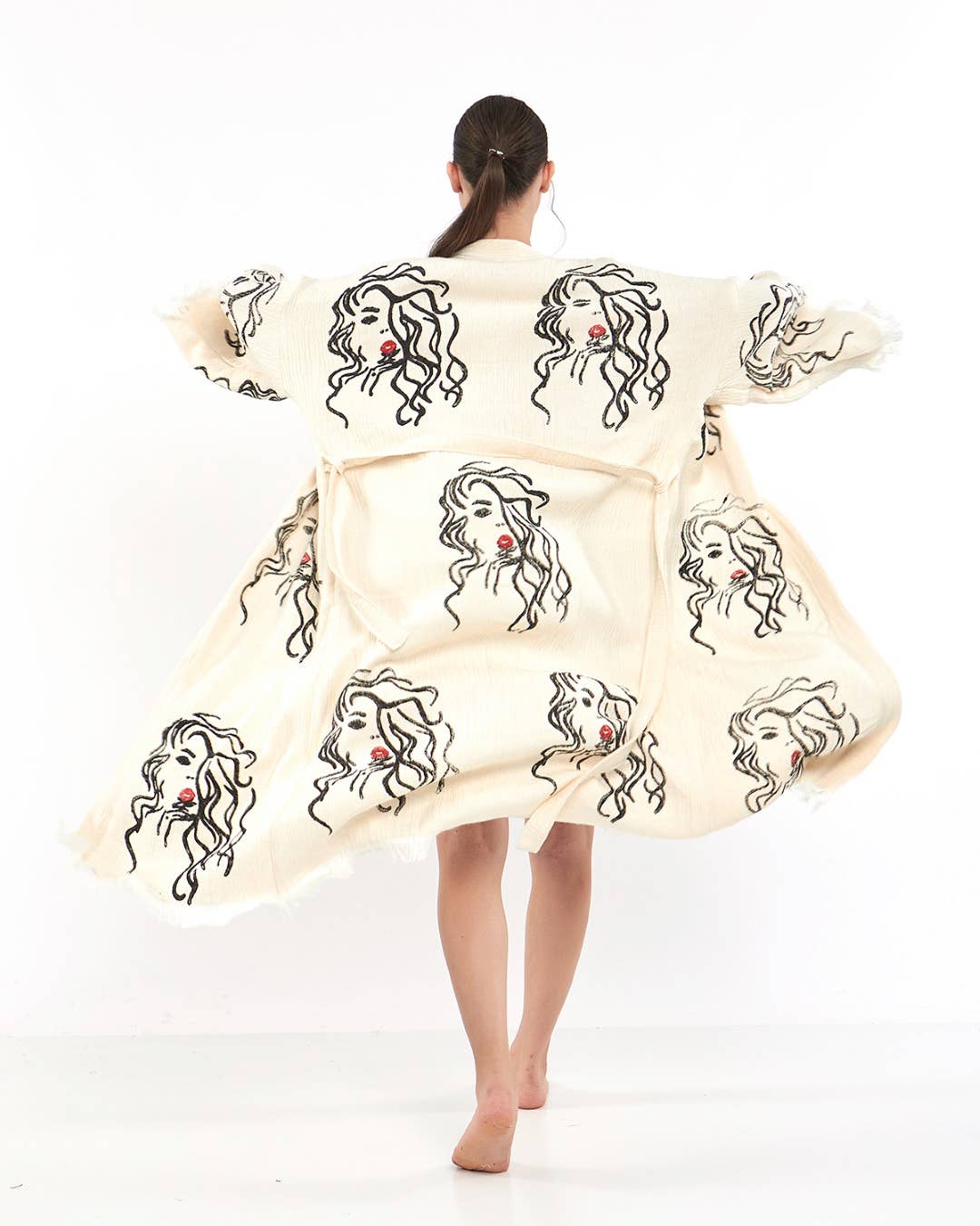 Yaz Concepts – Engroshandel Kimono - Dame – Hvide kvinder ansigt badekåbe kimono kjortel kaftan coverup kjole8