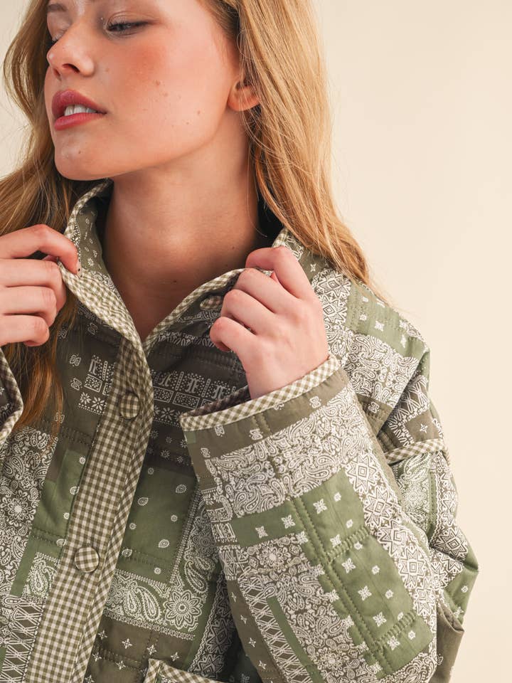 &MERCI - Wholesale Jacket - Women's - BANDANA PATCHWORK QUILTED JACKET MJK417519