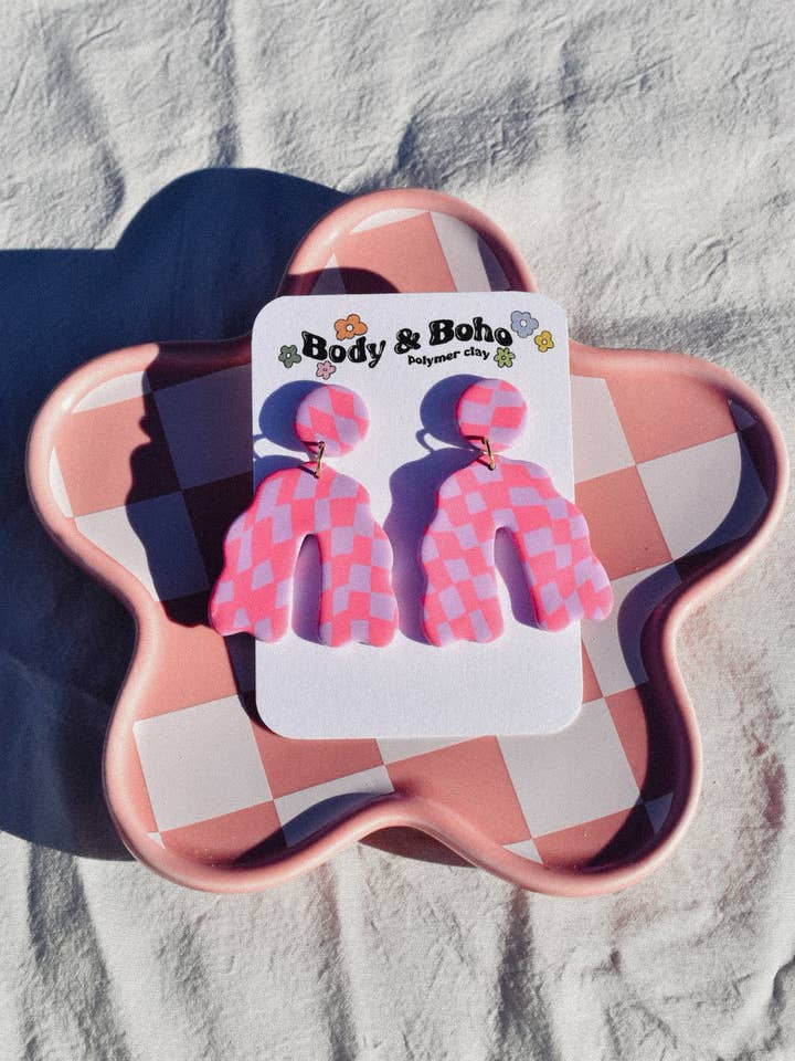 Checkered Wavy Arch Earrings for wholesale by Body & Boho