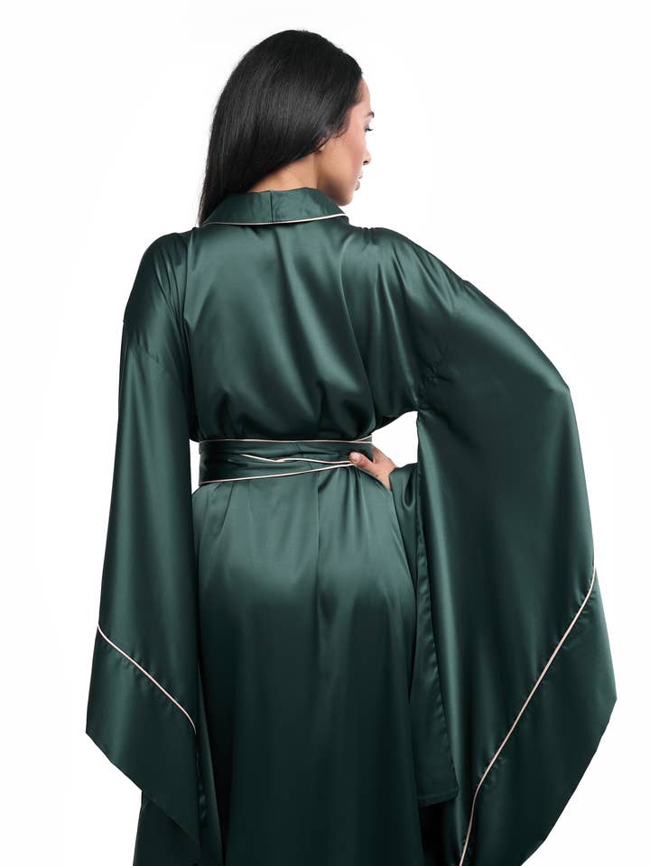 IDENTITY LINGERIE - Wholesale Robe - Women's - 100% Silk Kimono, Silk Dressing Gown, 19 Momme Silk Robe10