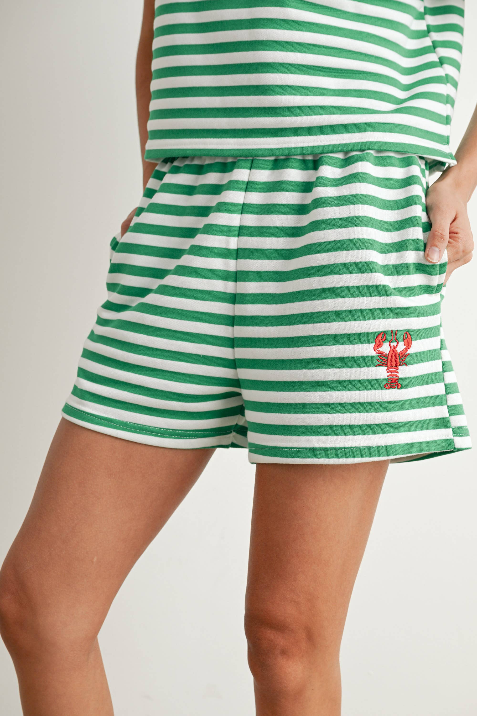 BUTTERMELON – Engroshandel Shorts – Kvinder – Garteriserede Stribede Shorts - BMP766112