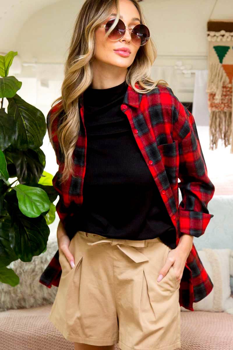 Vine & Love – wholesale Buttoned-down shirt – Women's – Checker Yarn Dye Plaid Print Shirt Top VT6045511