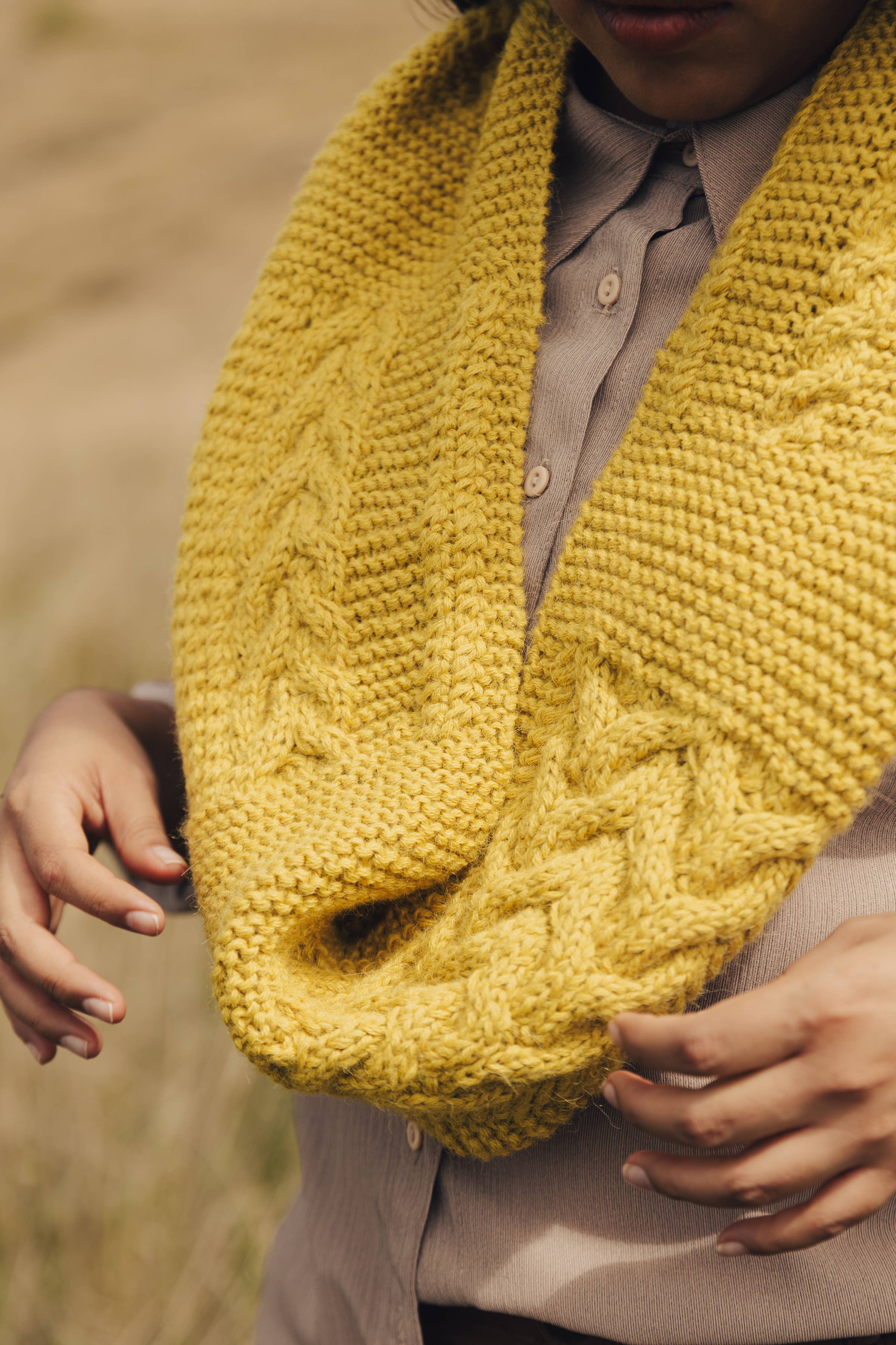 Awamaki - Wholesale Scarf - Unisex - Wayra Cable Infinity Scarf5