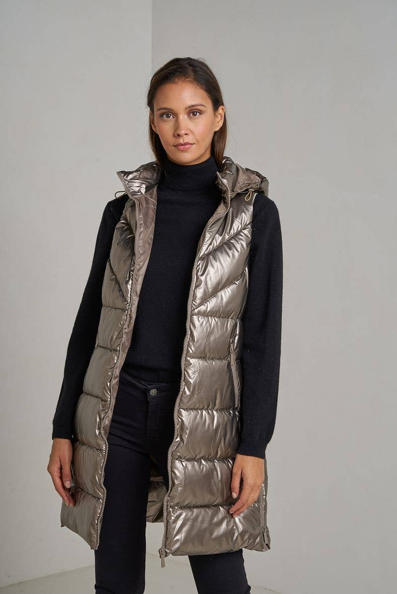 Attrait Paris - Wholesale Puffer Jacket - Women's - Metallic quilted long sleeveless oversized puffer jacket19