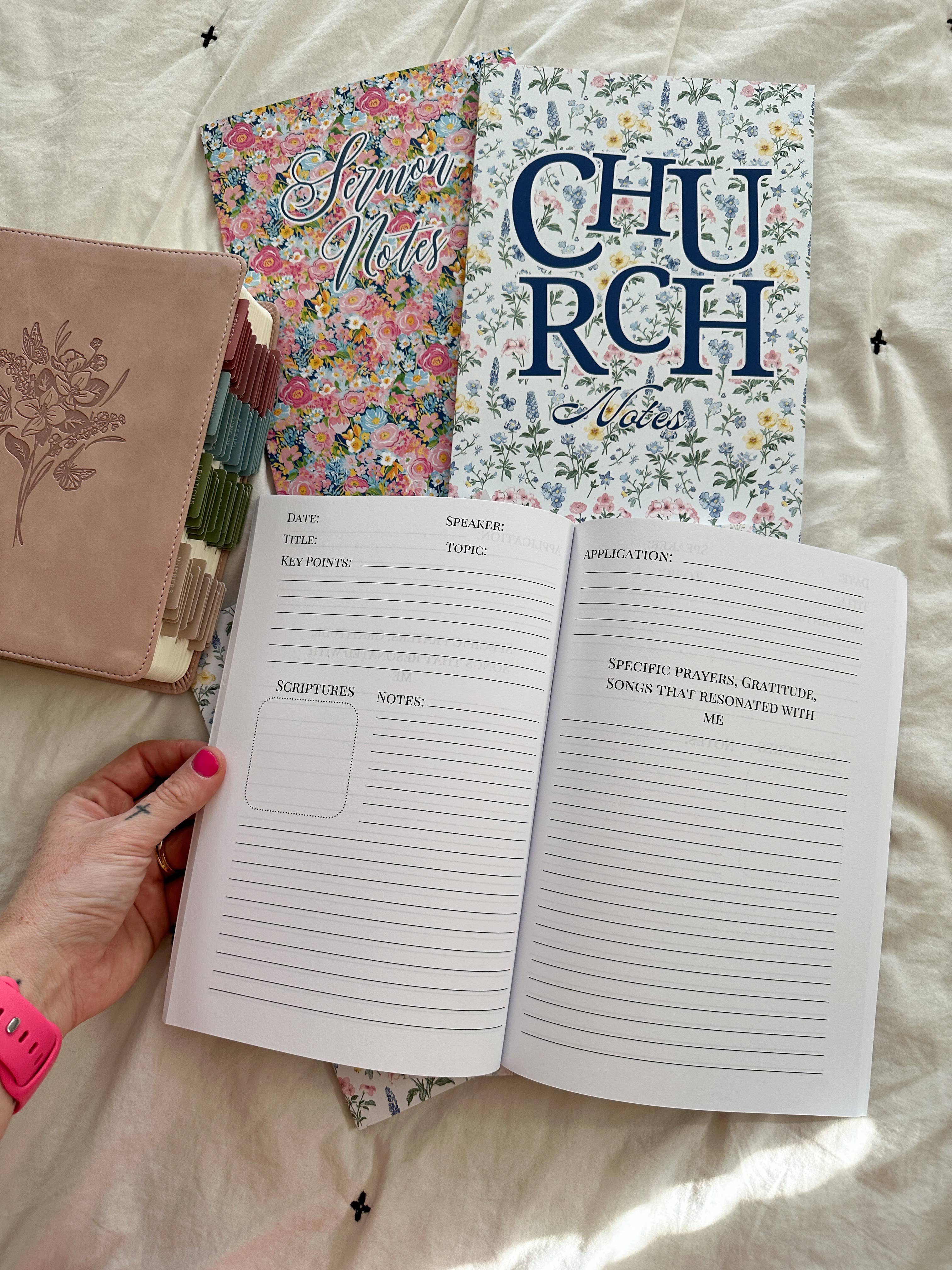 Honeywild – Großhandel Notizblöcke – Rosa/Blaue Blumen Predigtnotizen1