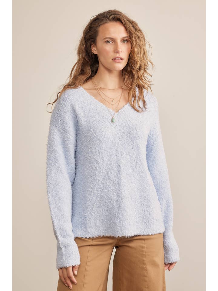 in february - Wholesale Knit Sweater - Women's - RELAXED FIT V-NECK TEDDY BEAR SWEATER