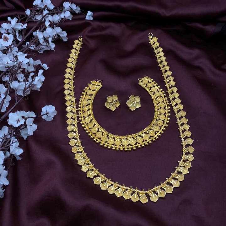 Quirky Fashions - Wholesale Jewelry Set - Handcrafted Gold-Tone Temple Jewelry Set With Earrings