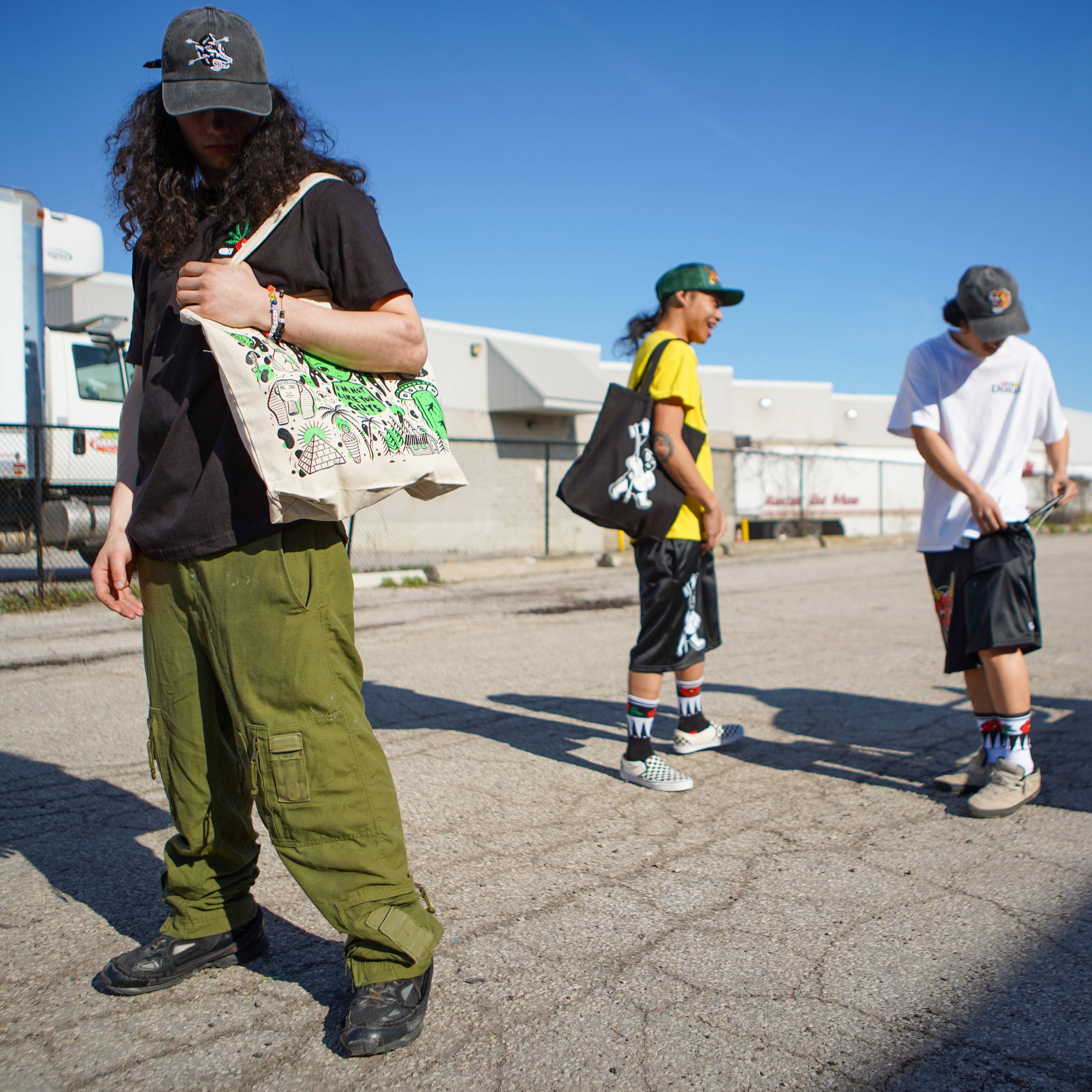 Stuntin Goods - Wholesale Tote Bag - Unisex - Aliens Exist Tote Bag6
