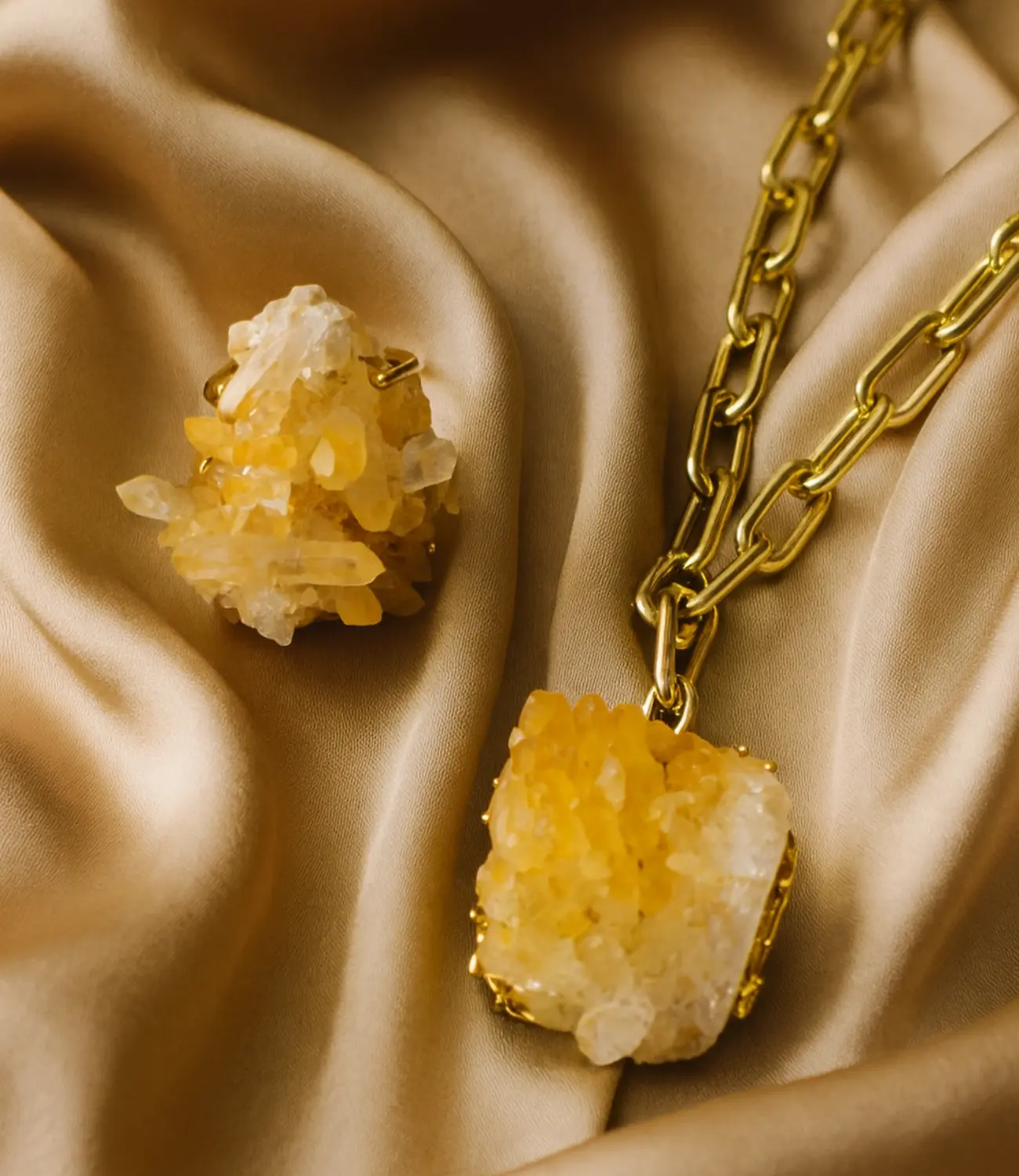 PHOEBE´S - Wholesale Pendant/Charm Necklace - Natural citrine link necklace in 18-carat gold0