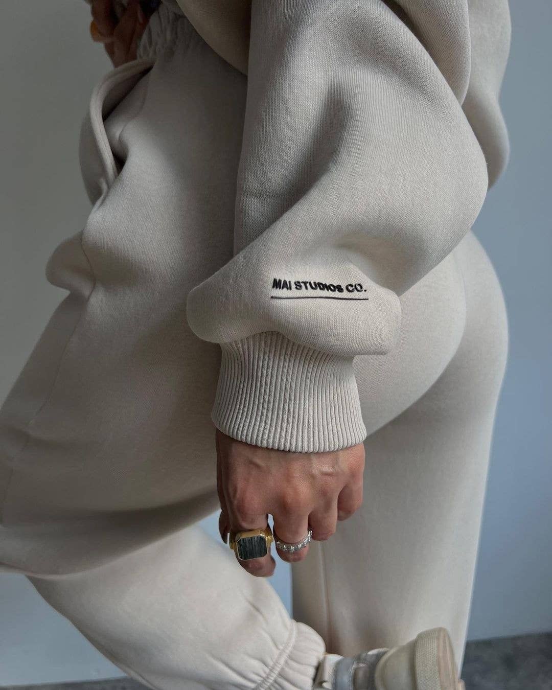 Lily Clothing - Wholesale Top & Pant Set (NOT Loungewear) - Women's - FLEECE FASHION THICK PANTS SPORT TWO-PIECE SET7