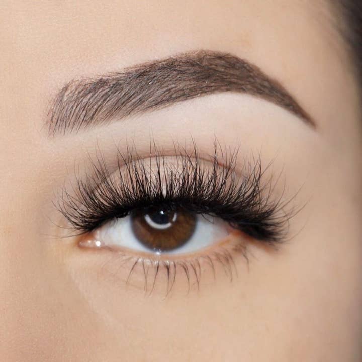 Ciglia IMPECCABILI per la vendita all'ingrosso da parte di MYLASHXO