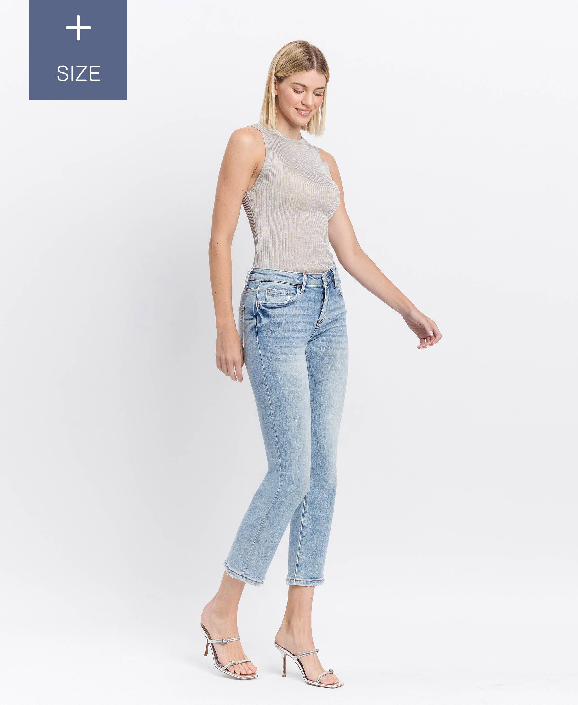 fordele PLUS SIZE MID RISE CROP SLIM STRAIGHT JEANS LV1079-P for engroshandel på Faire11
