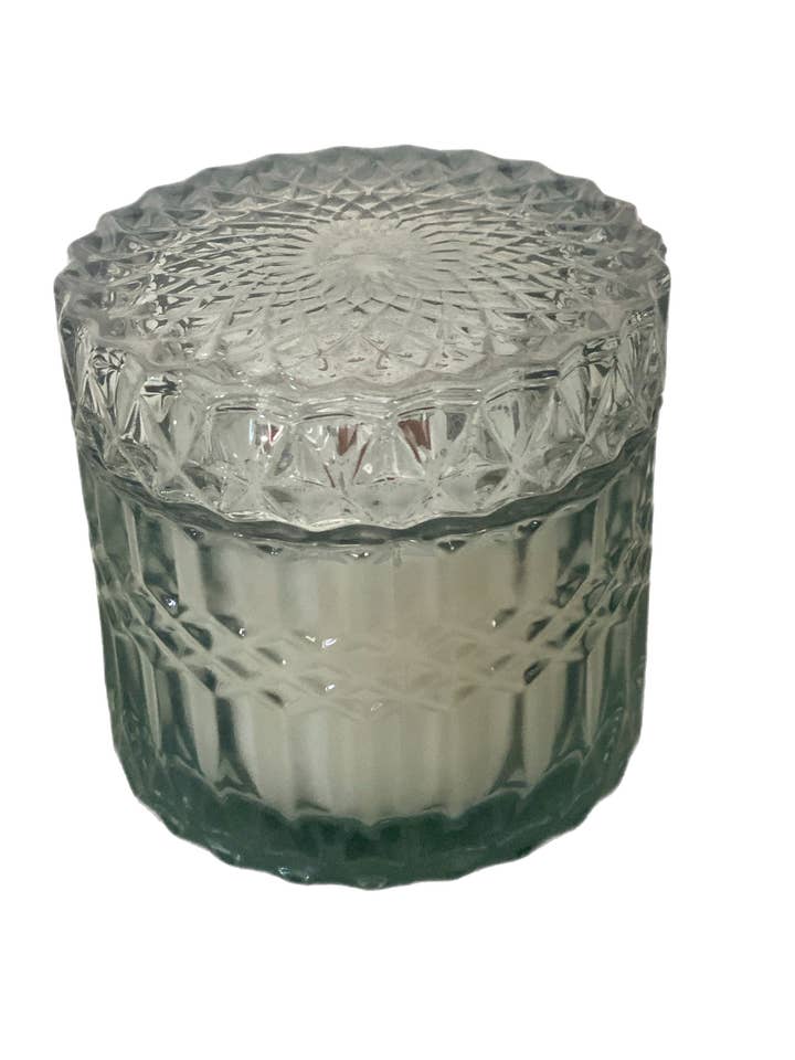 Vanilla Chai & Sweet Cream Posh Candle for wholesale by Love Valentine