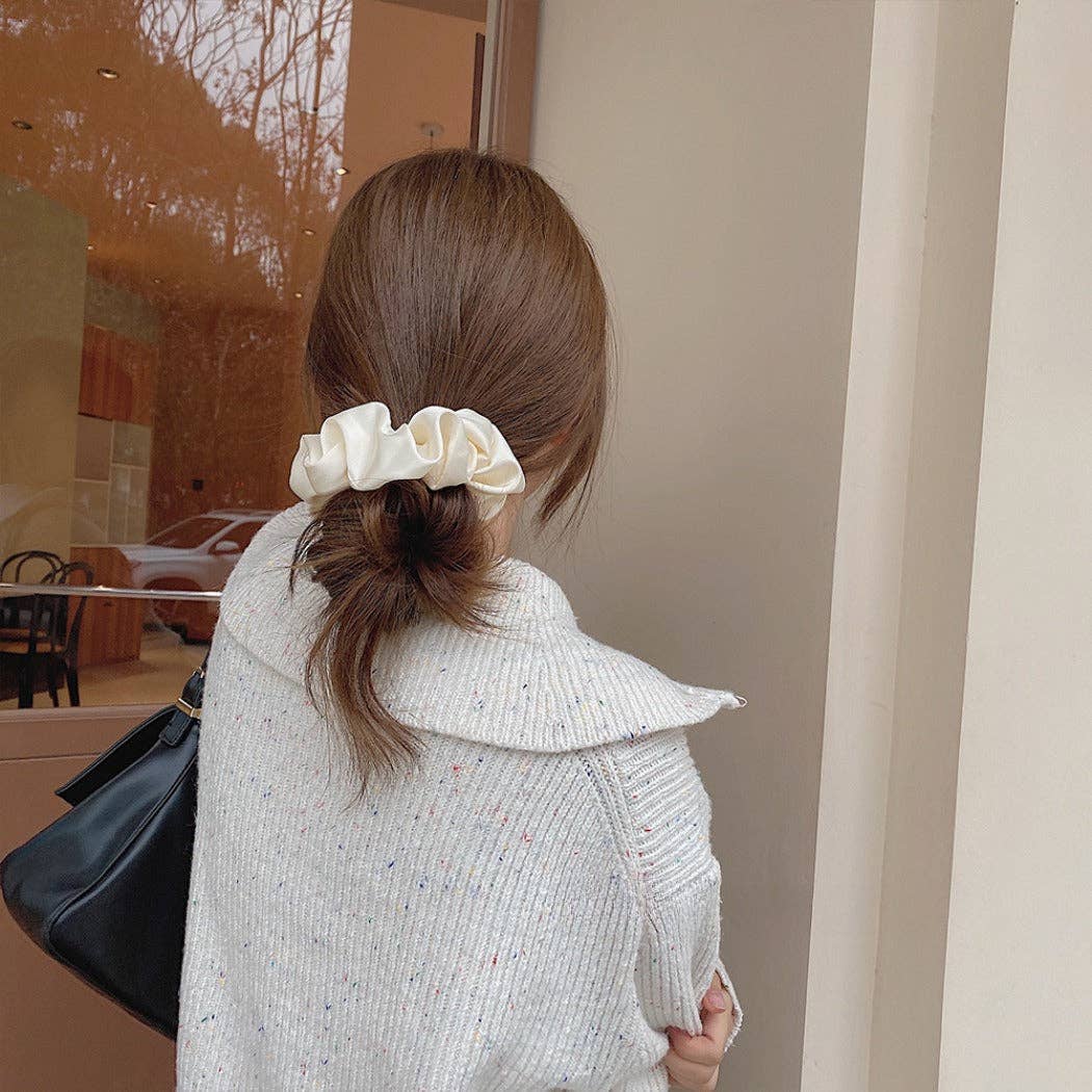 WEST AUSSIE SUPPLIES – wholesale Scrunchie - Women’s – GIFTY - Luxury Satin Scrunchies (Vibrant Colors)10