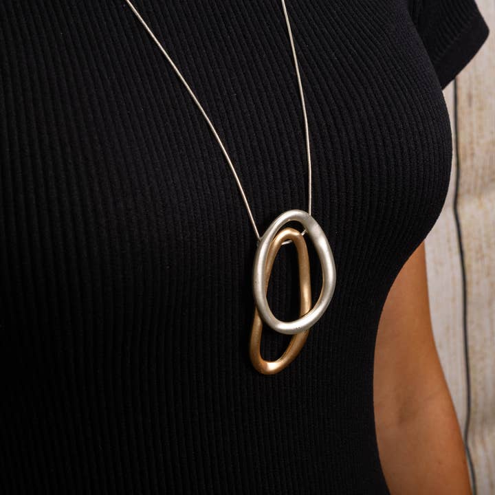 Jess & Lou - Wholesale Pendant/Charm Necklace - Long Pendant Necklace in Gold and Silver NK333G/S1