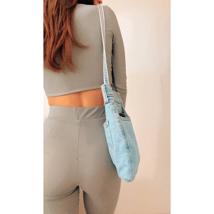 Feelin’Blue. - Wholesale Shoulder Bag - Women's - Repurposed Denim Pocket Purse3