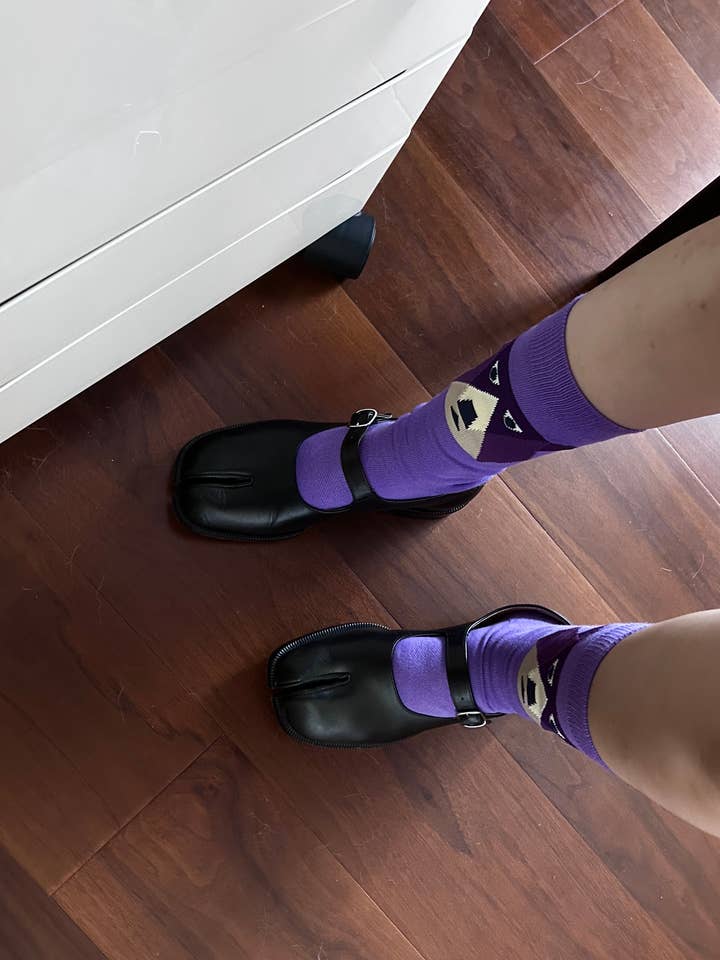 Purple Bear Socks | Semibold Lavender Bear Athleisure Crew Socks for wholesale on Faire8