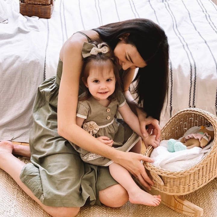 PoppyBabyCo - Wholesale Doll Accessory Kit - Kids - Doll Cradle Crib Bassinet Wicker & Wood Basket3