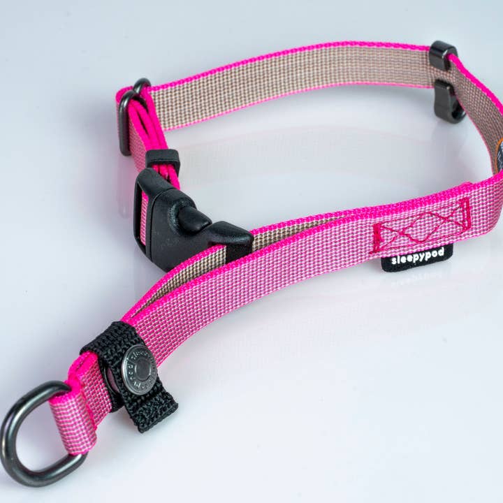 Locking Martingale Collar for wholesale by Sleepypod