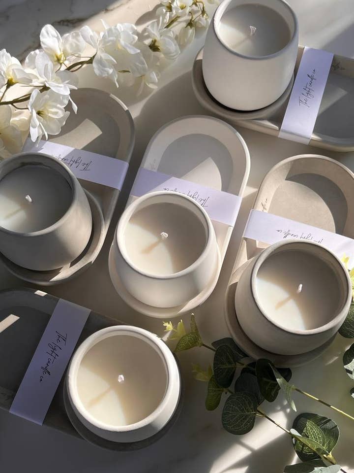 Candle & tray Set for wholesale by The Light Candle co