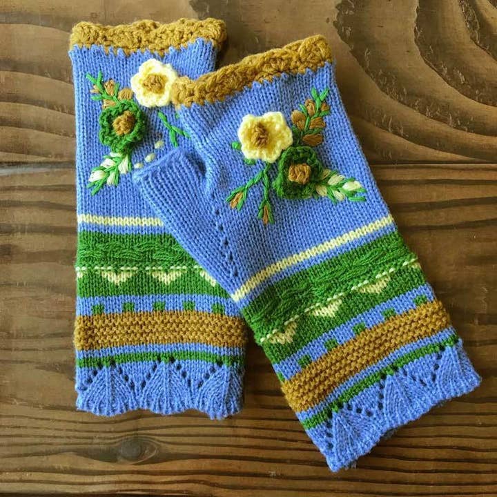 AUTUMN AND WINTER FLOWER EMBROIDERED GLOVES_CWMM1665 for wholesale by ACCITY