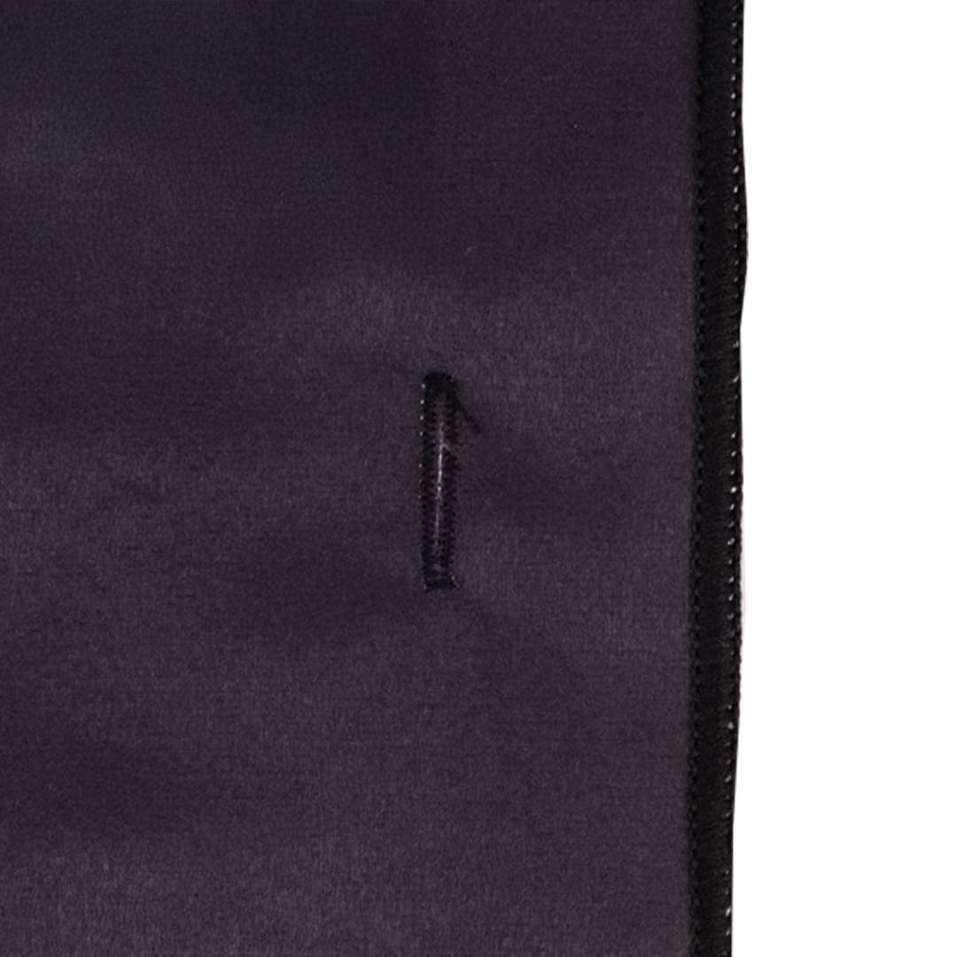 Fisura - Wholesale Beach Towel - "Reserved" black and white beach towel3