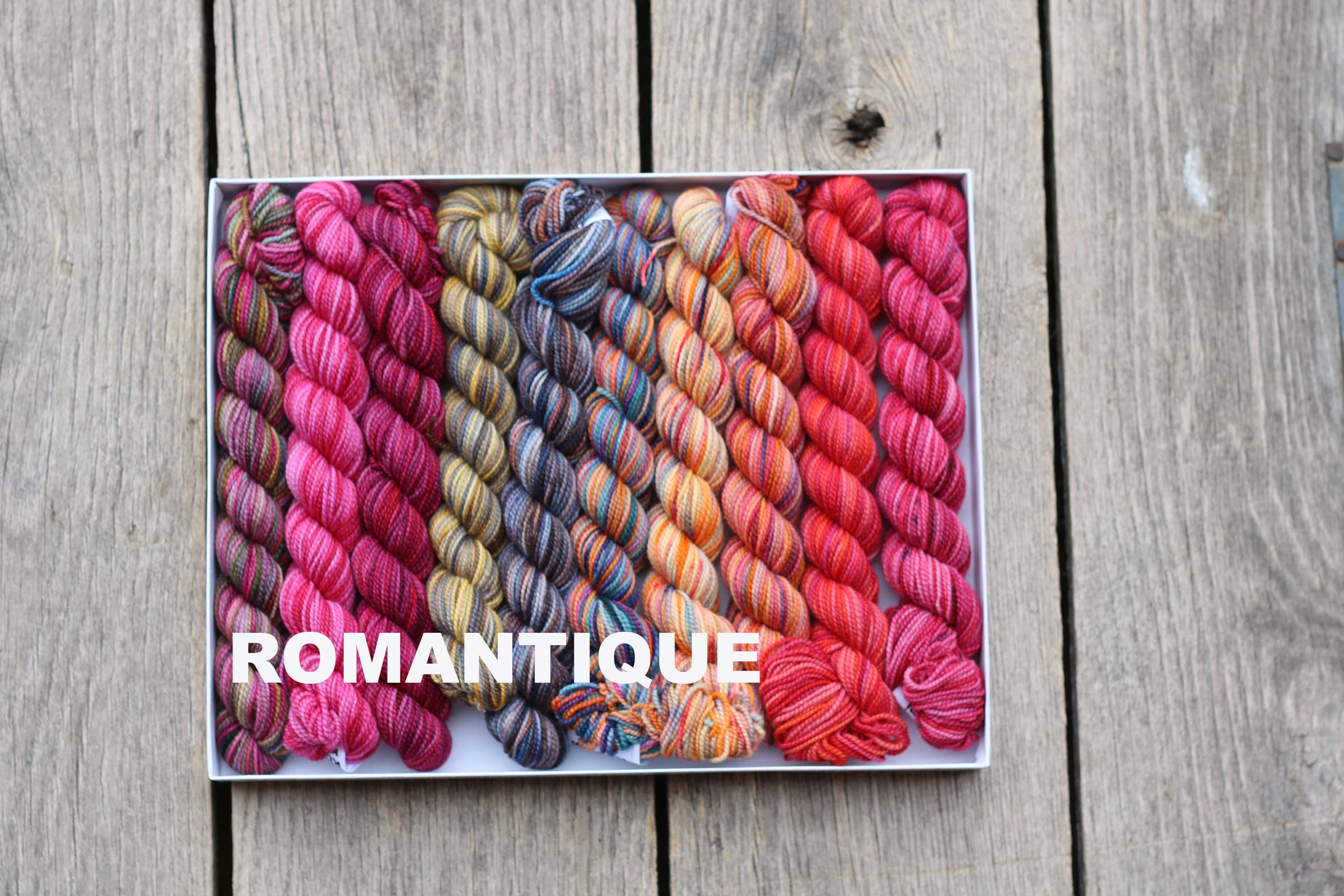 Koigu Wool Designs - Vente Fils à tricoter - Coffret de laine Koigu Pencil Box groupe 122