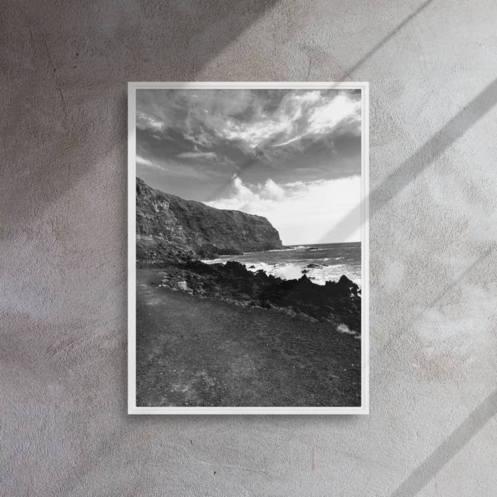 Monmouth Paragon - Wholesale Art Print - Black Sand Framed Canvas Prints28