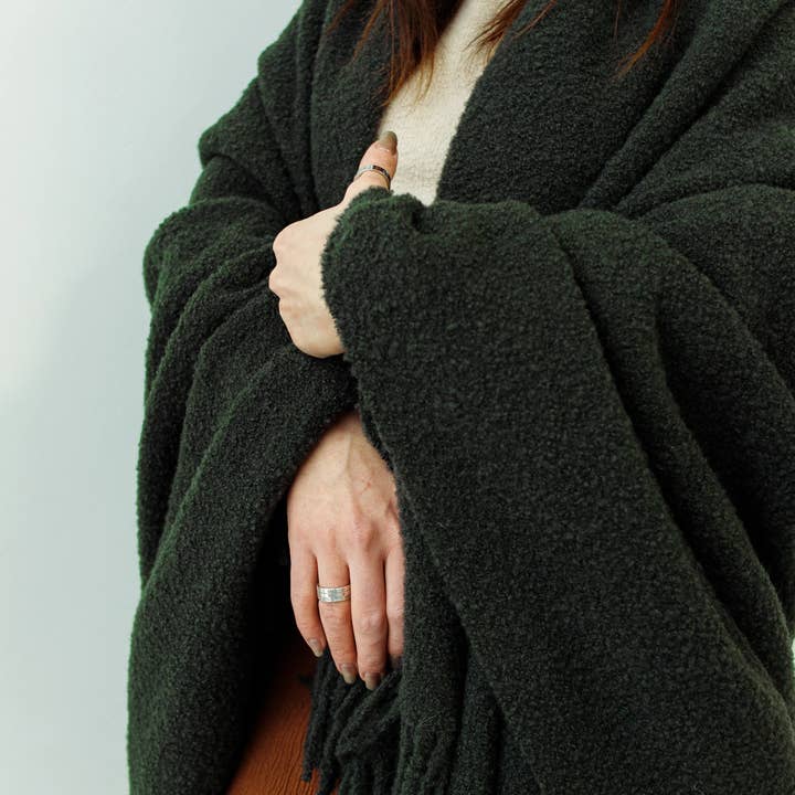 Linen Way Inc. - Wholesale Throw Blanket - Baldwin Wool Boucle Throw22