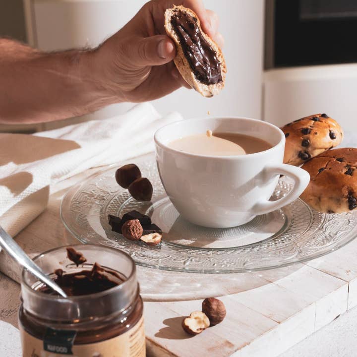 KeFood - Wholesale Nut Butter - KETOCIOK CRUNCHY 250G CREAM WITH HAZELNUT AND COCOA CRUNCH WITHOUT SUGAR5