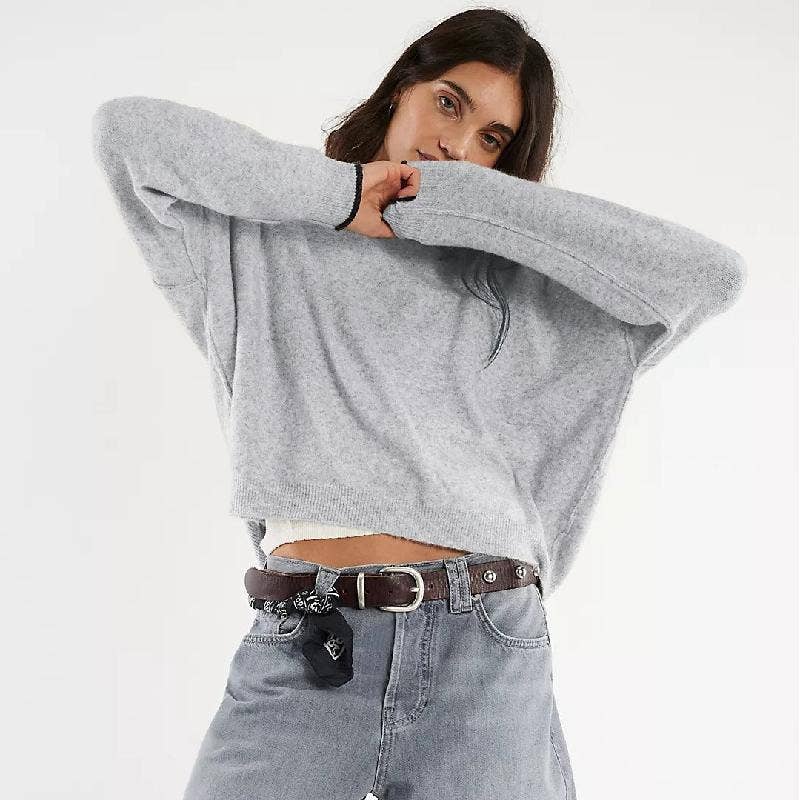 Suhkasana – wholesale Knitted jumper – Women′s – Loose Fit Crewneck Knit Sweater for Women Fall Winter0