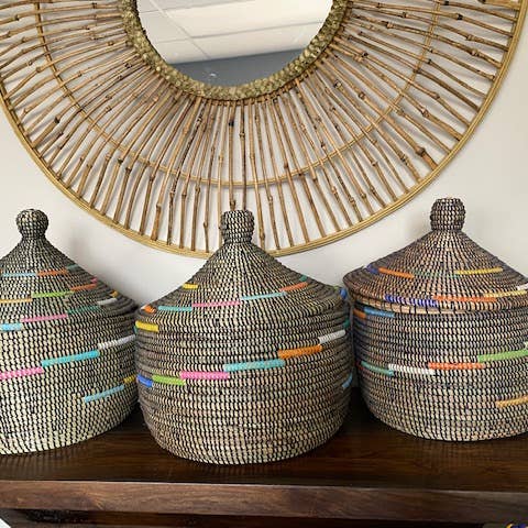 Gitzell FairTrade - Wholesale Basket - Lidded Basket, Assorted sweet grass, small2