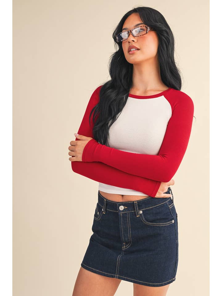 KIMBERLY C - Wholesale Knit Top - Women's - Y2K Raglan Long Sleeve Tee33