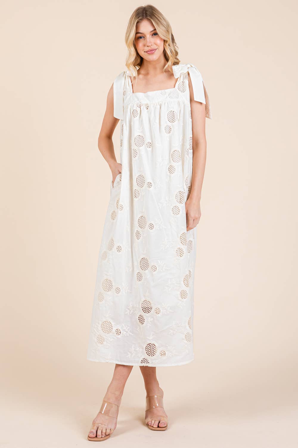 GeeGee x Lovelo – wholesale Dress – Women's – Sunflower Eyelet Lace Midi Sundress, OD513407