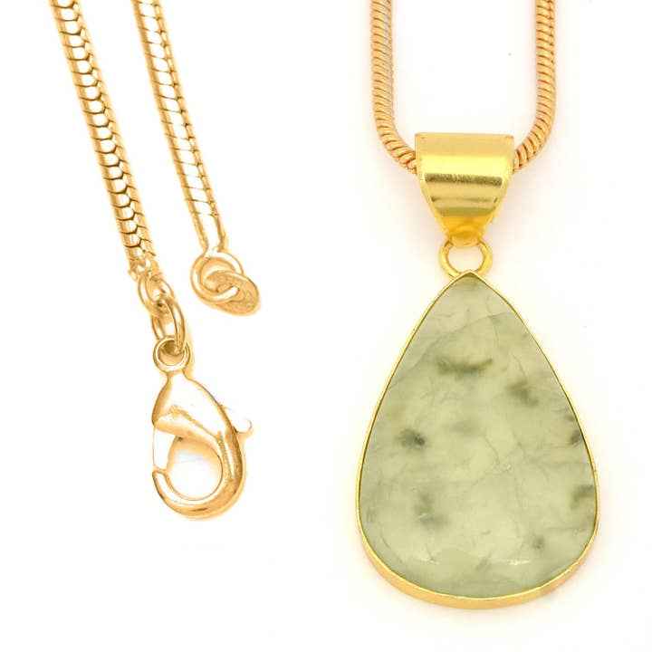 Prehniet 24-karaats vergulde hanger GPH1508 voor wholesale door SARAH DESIGNS JEWELRY