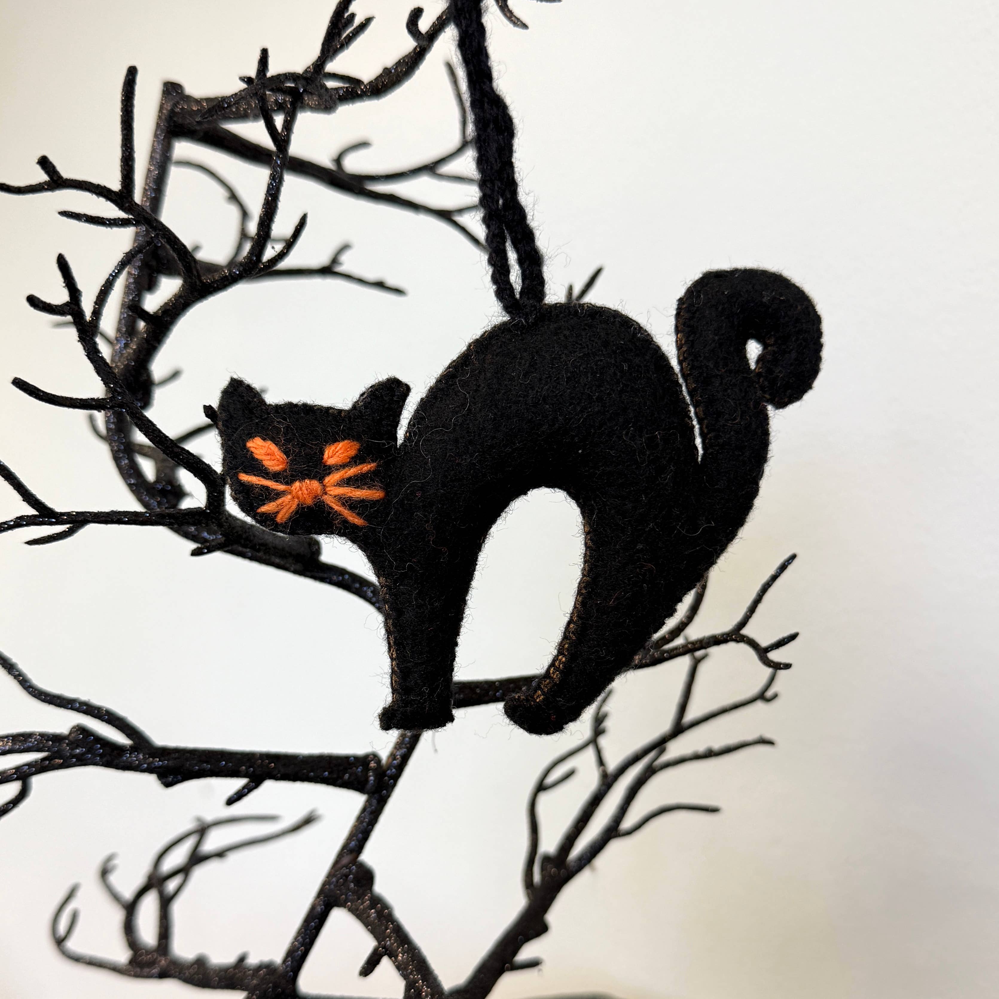 Ornaments 4 Orphans - Venta al por mayor Conjuntos de adornos - Adornos clásicos de Halloween, paquete variado4