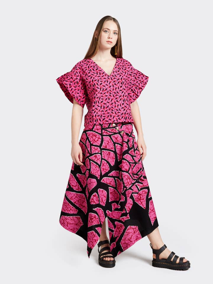 Urban Giraffe Sarong for wholesale by Endelea