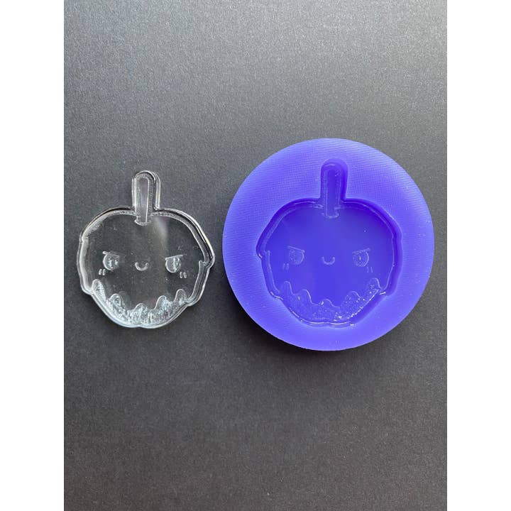 Kawaii Angry Toffee Apple nøglering/vedhæng silikone skimmel for engroshandel hos EllaRaeMouldsVinyls