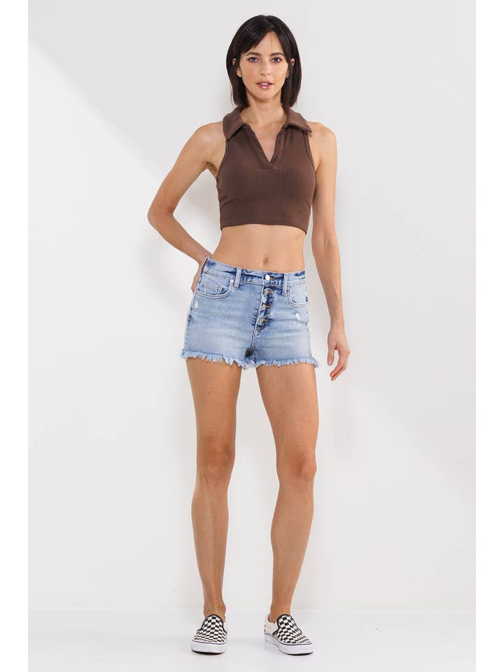 Sneak Peek - Wholesale Shorts - Women's - ♡20% SALE♡ HIGH RISE 90's FRAYED HEM SHORTS - LIGHT WASH