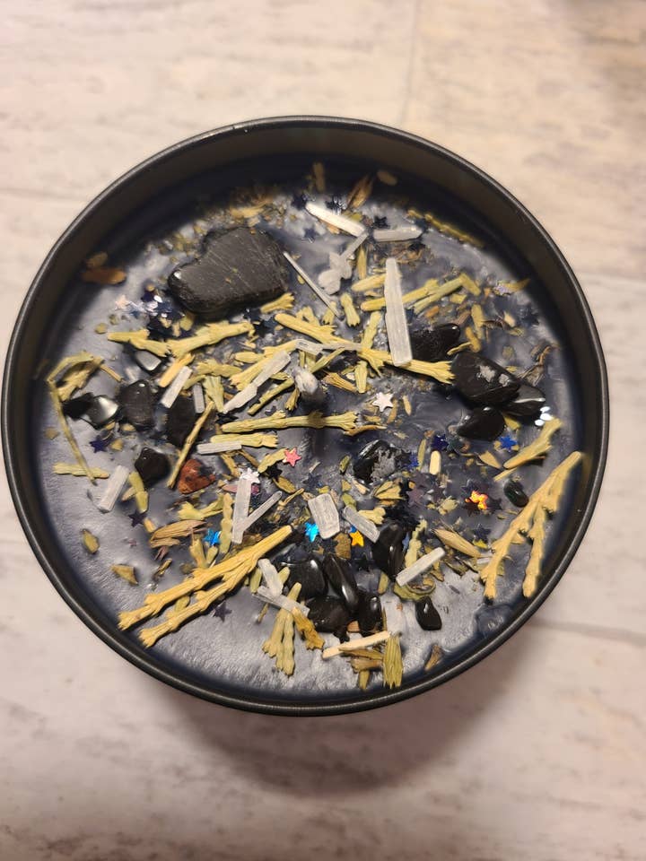 Release, Candles for Witchcraft, Healing Candle With Crystal for wholesale by WBC Shops