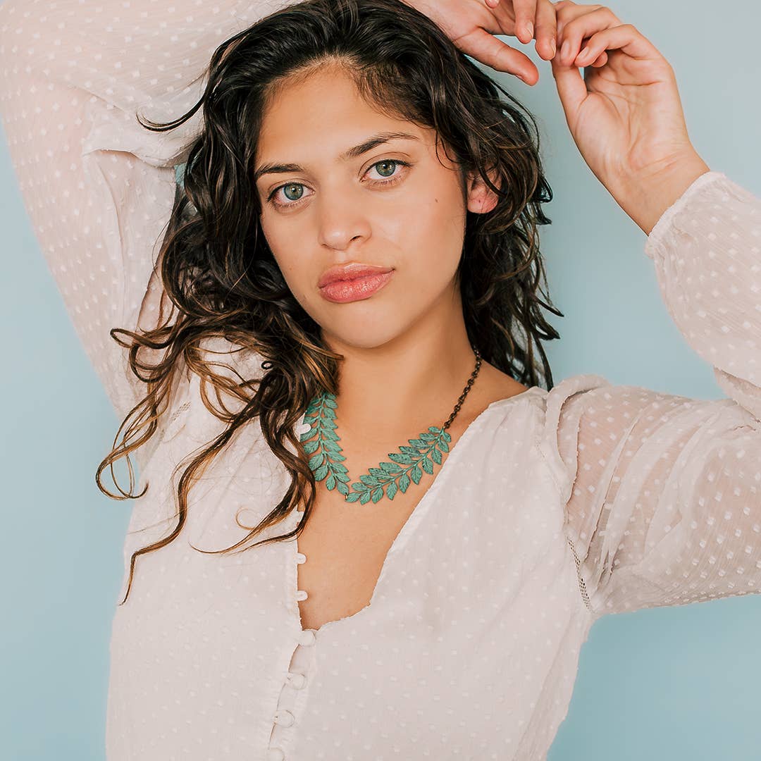 Ornamental Things - Vente Collier ras-de-cou - Collier à collier1